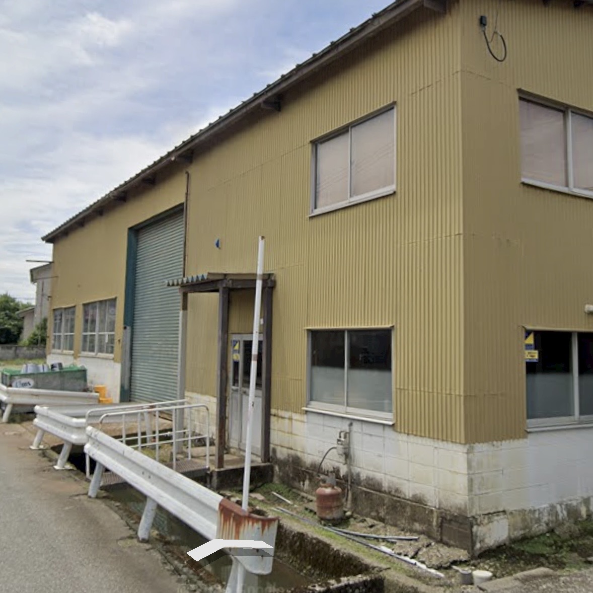 Total Workの社屋・工場外観